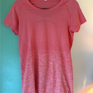 lululemon athletica Coral Short Sleeve Tee